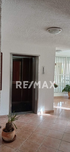 Imagen 13 de 14 de Apartamento En Venta Edif Apure - Carrizal