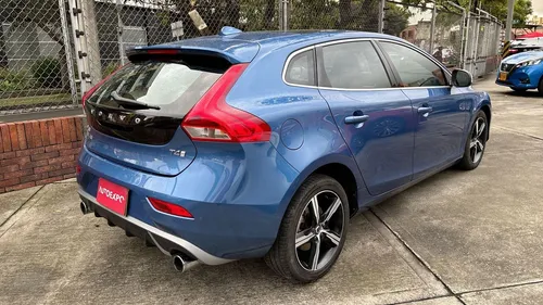 Volvo V40 T4 DRIVE-E R DESIGN HB SEC 2,0