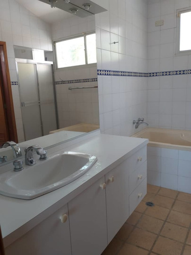 Imagen 10 de 13 de Alquiler Casa En Las Villas Lechería (solo Clientes)