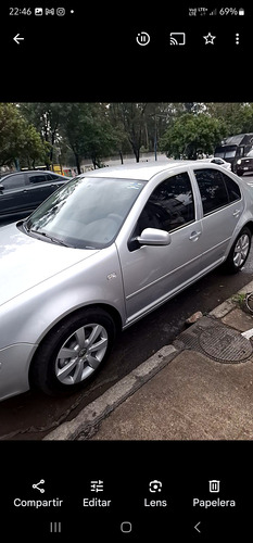 Volkswagen Jetta 2.0 L4 At