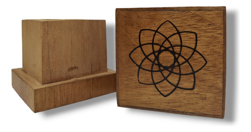 Humidor/caja De Curado Y Portador. Modelo Microcosmo Cube