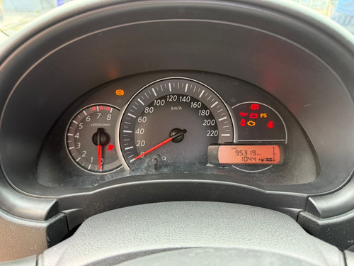 Nissan March 1.6 Active 107cv May14