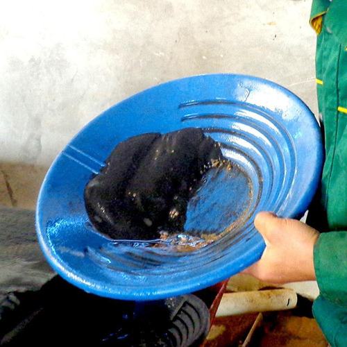 Dragado De Minería De Pepitas De Cubeta De Oro De Azul
