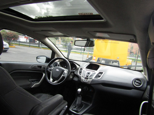 Ford Fiesta Titanium Ses Mt1600cc Aa