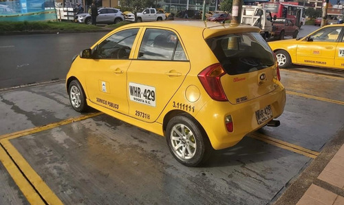 Imagen 22 de 25 de Taxi Kia Picanto Modelo 2015