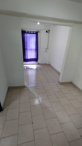 Departamento En Villa Luzuriaga