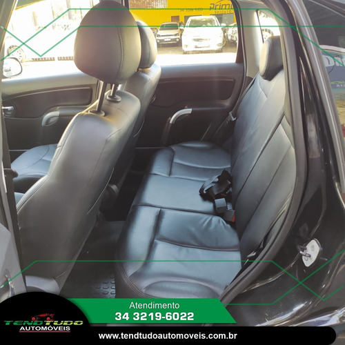 Imagem 8 de 9 de Citroen C3 Exclusive 1.6 Preto 2012