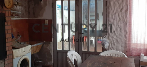 Imagen 13 de 16 de Calle 6 Bis E/ 84 Y 85 - Ph De 3 Dormitorios En Venta