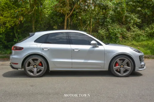 Porsche Macan 3.6 Turbo