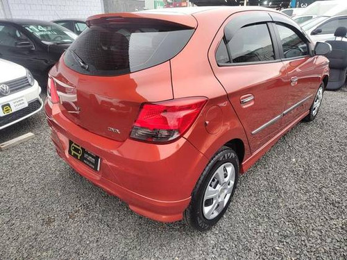 Chevrolet Onix 1.4 MPFI LT 8V FLEX 4P MANUAL