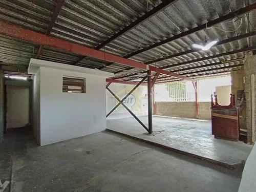 Casa Comercial Urb. Camoruco
