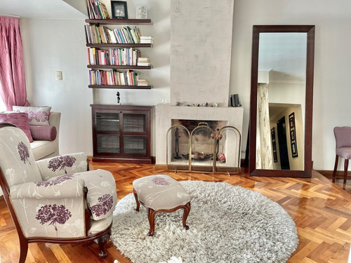Imagen 25 de 30 de Importante Casa Ubicada En El Exclusivo Sector De Av. Libertador Al Rio, En Martinez.