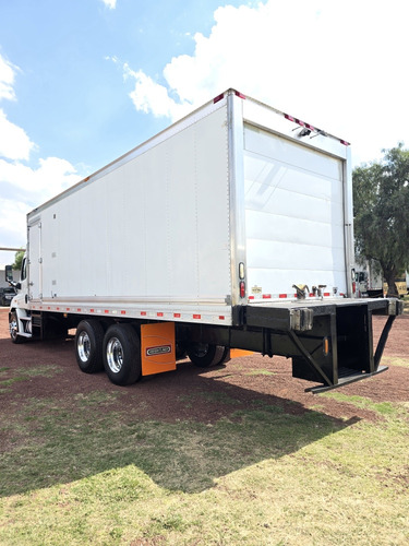 Freightliner Torton Cascadia 2016 Rabon Refrigerado