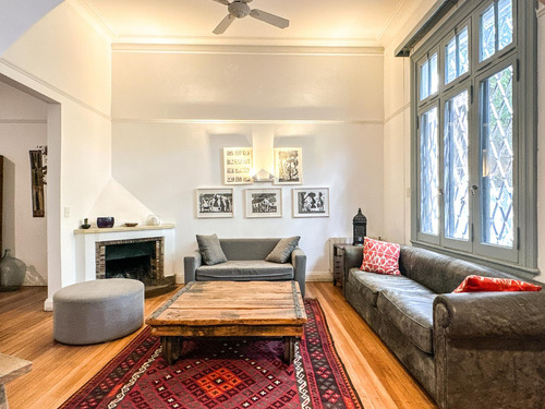 Casa Reciclada En El Casco Historico De San Isidro - 4 Dorm