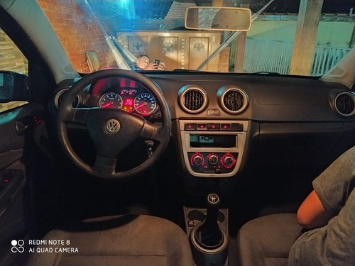 Imagem 3 de 6 de Volkswagen Voyage 2012 1.0 Vht Trend Total Flex 4p