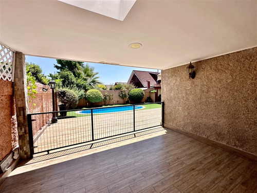 Casa En Venta De 3 Dorm. En Macul