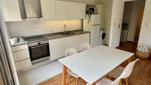 Venta Departamento De 2 Ambientes En Parque Chacabuco-caballito Sur