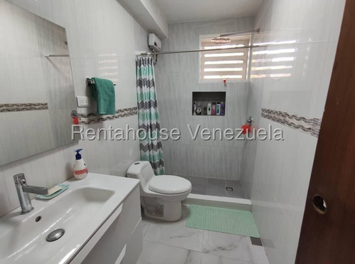 Bello Y Cómodo Apartamento En Venta Sabana Grande Caracas 25-17907 Edf