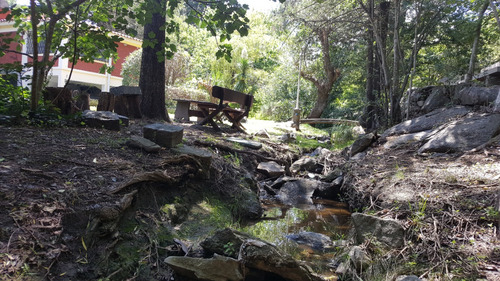 Casa En Las Sierras Con Arroyo Propio, Gran Parque Y Piscina