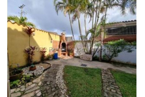 Imagen 20 de 21 de #23-15357 Comodo Y Amplio Townhouse Ubicado En Llano Alto
