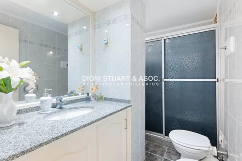 Apartamento En Alquiler De Temporada Frente Al Mar - Para 4 Personas - Playa Mansa