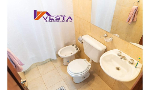 Casa En Venta *grand Bourg * Las Magdalenas