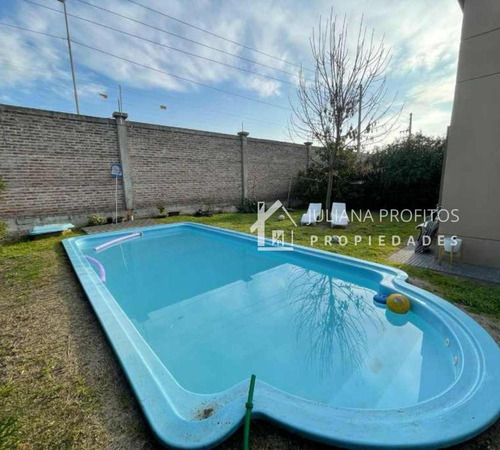 Casa En Barrio Cerrado Los Troncos Berazategui