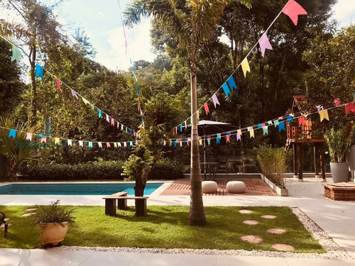 Imagem 20 de 29 de Ótima Oportunidade-venda-casa Ampla E Arejada-semi Mobiliada-condomínio Tarumã,a/c:360,00 M²,a/t:450,00 M²,04 Dorms - 970