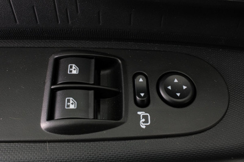 Fiat Mobi Trekking 1.0 MT - SEGURO GRATIS POR 1 AÑO