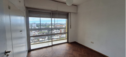 Dpto 3 Dormitorios En Alquiler, Dean Funes 1700, Córdoba