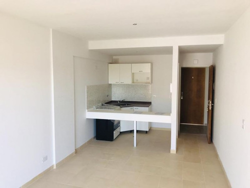 Imagen 6 de 11 de Departamento En Venta En San Miguel