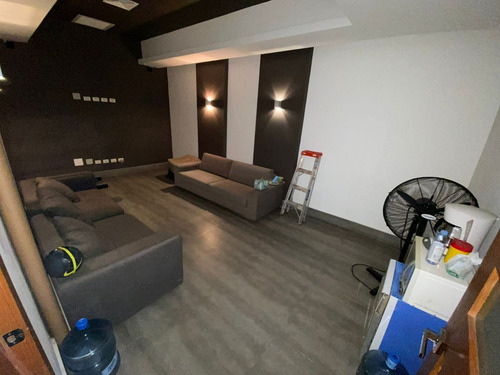 Imagen 10 de 11 de Piantini - Amueblado - 145 Mts2 Piso 10 2 Habitaciones 2.5 Baños 2 Parqueos Techados - Área Social