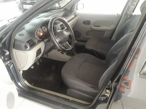 Renault Clio 1.0 Authentique 1.0 8v 04 Portas