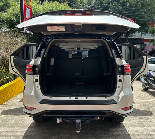 Toyota Fortuner Srx 4.0l Gasolina Blindaje 2plus At Mod 2022