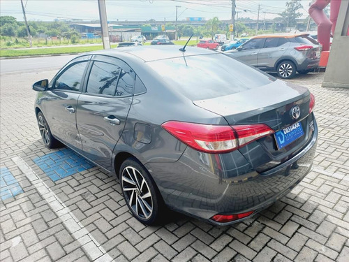 Imagem 13 de 15 de Yaris 1.5 16v Flex Sedan Xls Connect Multidrive