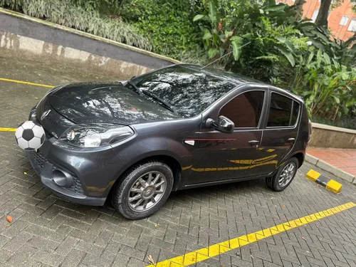 Renault Sandero 1.6 Gt Line
