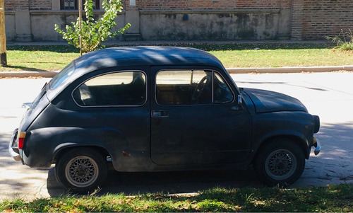 Imagen 17 de 18 de Fiat 600 R