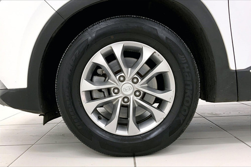Imagen 9 de 25 de Hyundai Santa Fe 5 Pts Gls Premium, V6, 33l, Ta, 7 Pas, Ra