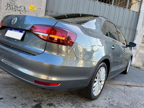 Imagen 20 de 25 de Volkswagen Vento Highline 1.4t Dsg 2018 / Unico Dueño