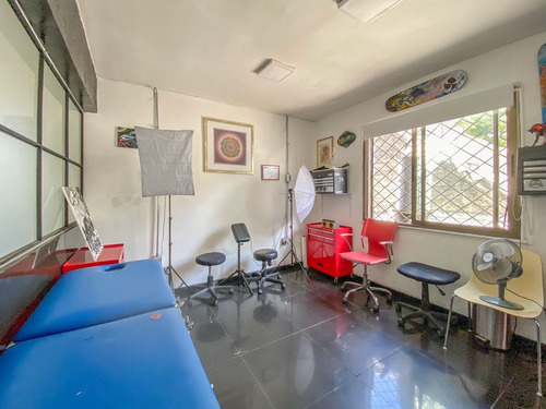Imagen 6 de 12 de En Arriendo Oficina En Segundo Piso Salvador / Rancagua