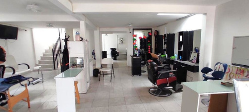 Oficina En Renta Sobre Av. En Izcalli Iii Metepec