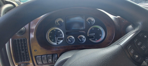Imagem 12 de 14 de Daf Xf 105 6x4 Ftt 510 (diesel)(e5) 2018/2018 Via Trucks |