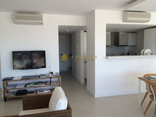 Apartamento Dulplex En Venta Y Alquiler Temporario En Exclusiva Zona De Punta Ballena.- Ref: 3634