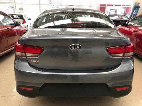 Kia Rio Vibrant Mecanico 2021