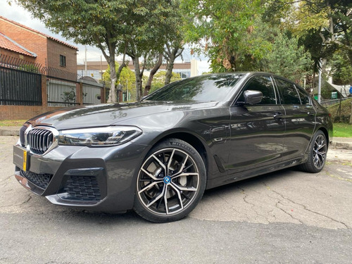 BMW 530 E