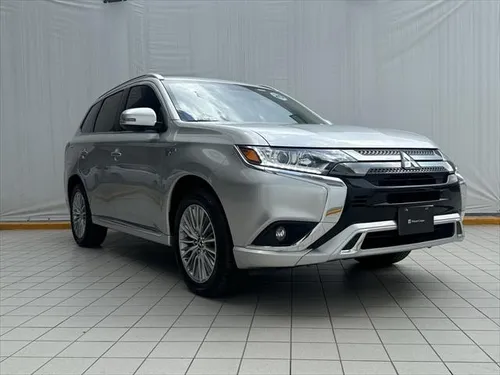 Mitsubishi Outlander 2.4 Se Cvt