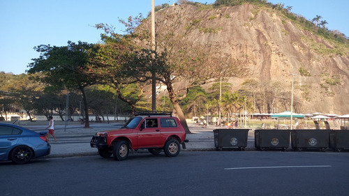Imagem 4 de 6 de Lada Niva 1995