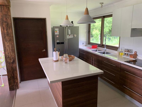 Imagen 17 de 25 de Casa En Venta De 3 Dorm. En Pucón