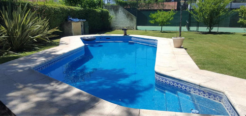 Excelente Casa Quinta En Venta