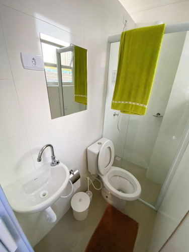 Apartamento Com 2 Dormitórios, 2 Suítes E 3 Banheiros